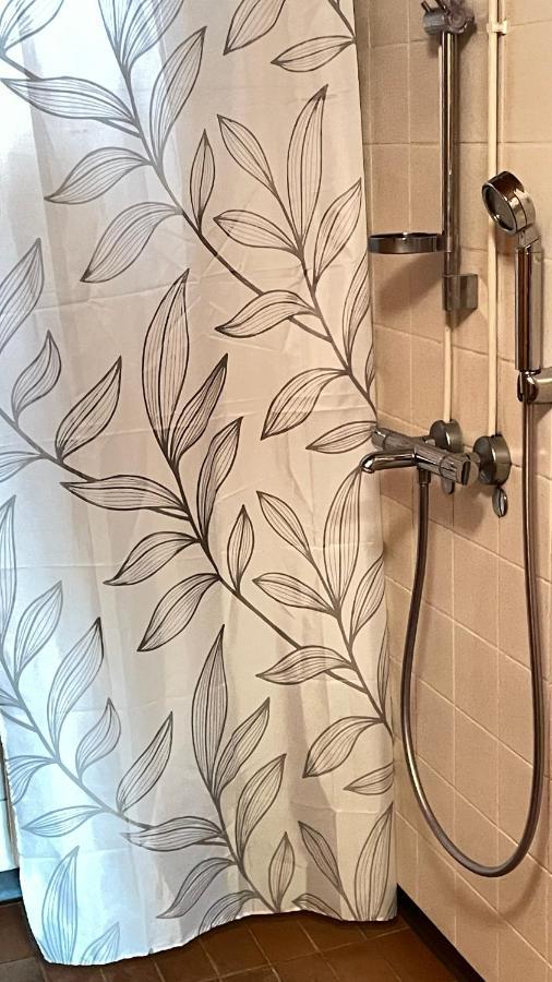 Omakotitalo 100M2, 3 Makuuhuonetta Joensuu Apartman Kültér fotó