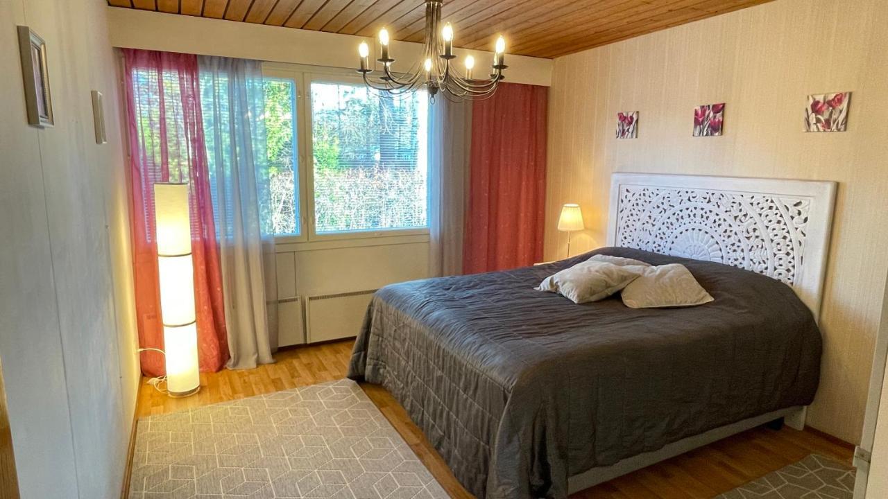 Omakotitalo 100M2, 3 Makuuhuonetta Joensuu Apartman Kültér fotó